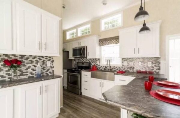 399sqft - Image 10